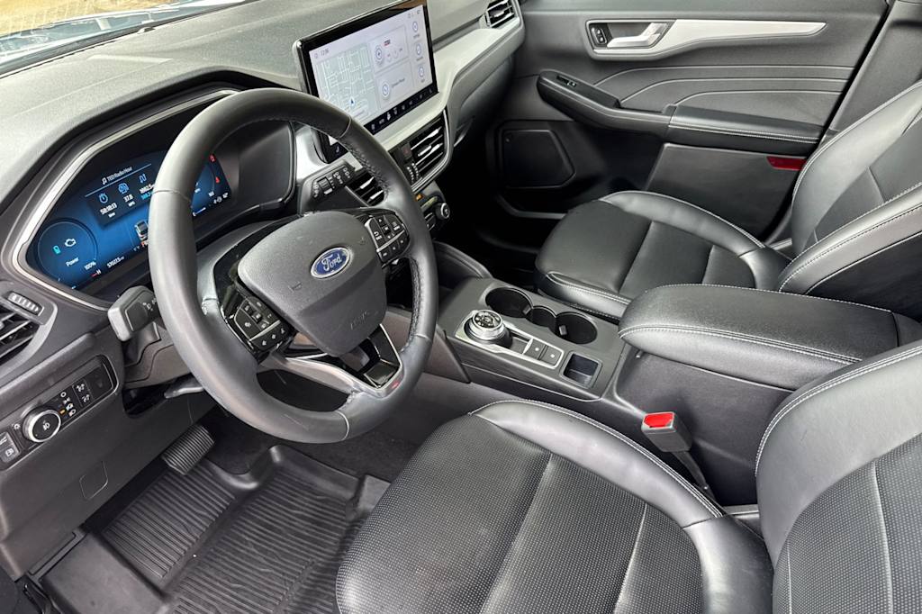 Thumbnail: 2023 Ford Escape - 9