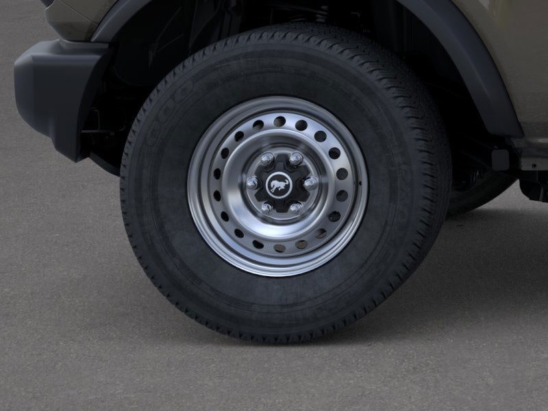 Thumbnail: 2025 Ford Bronco - 5