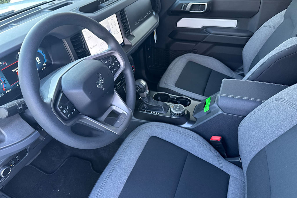 Thumbnail: 2025 Ford Bronco - 9