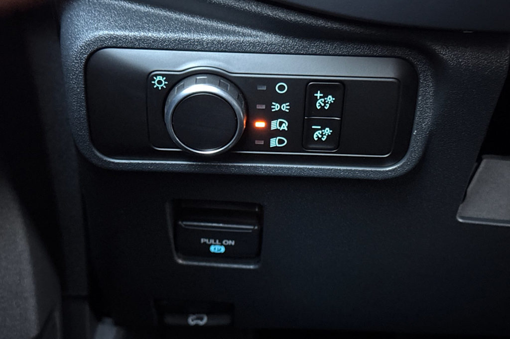 Thumbnail: 2025 Ford Bronco - 28