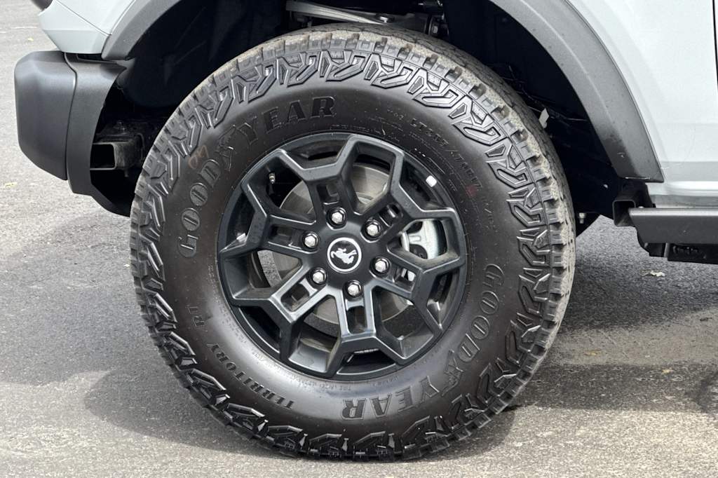 Thumbnail: 2026 Ford Bronco - 8