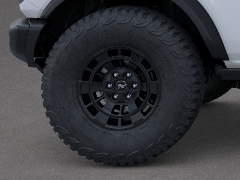 Thumbnail: 2026 Ford Bronco - 6