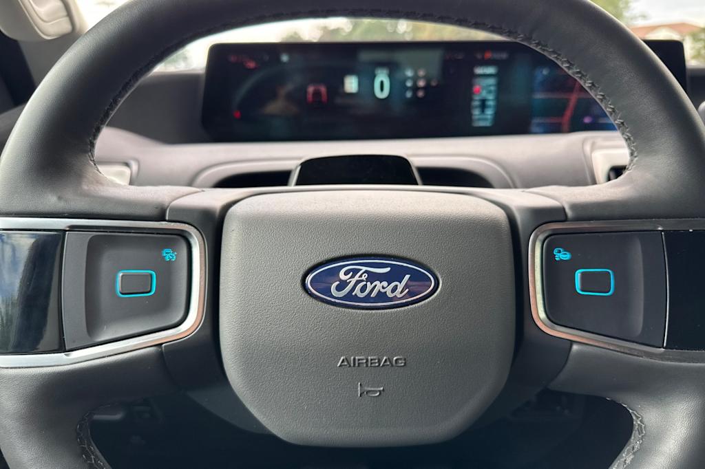 Thumbnail: 2025 Ford Expedition - 27