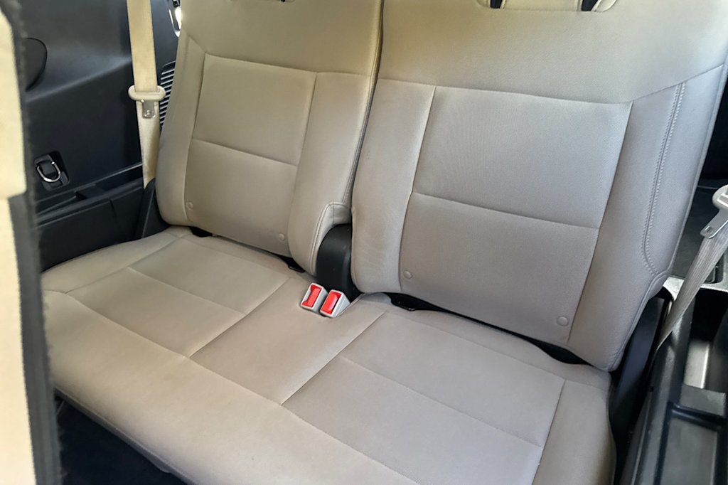 Thumbnail: 2020 Ford Explorer - 23