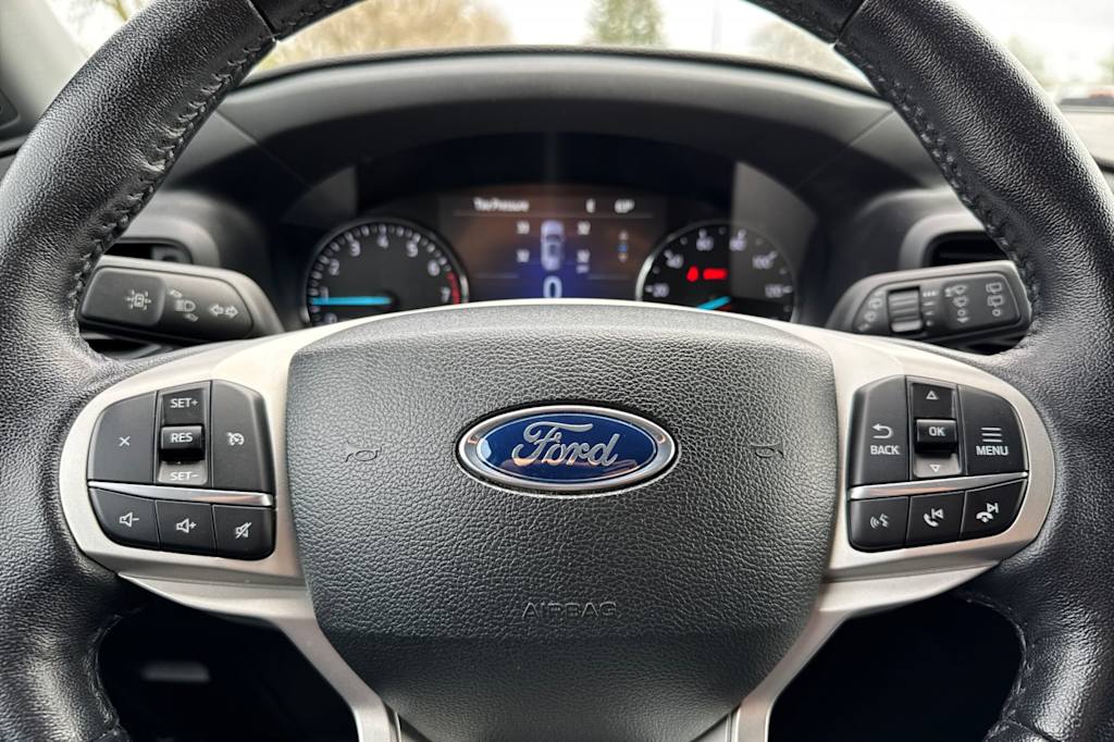 Thumbnail: 2023 Ford Explorer - 27
