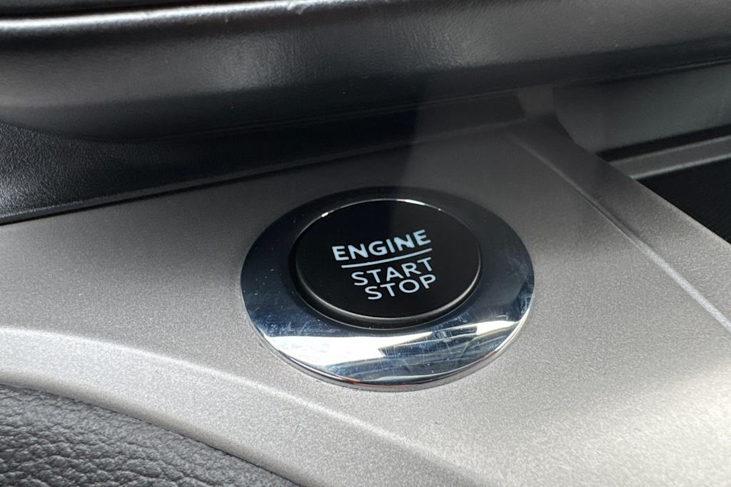 Thumbnail: 2023 Ford Explorer - 26