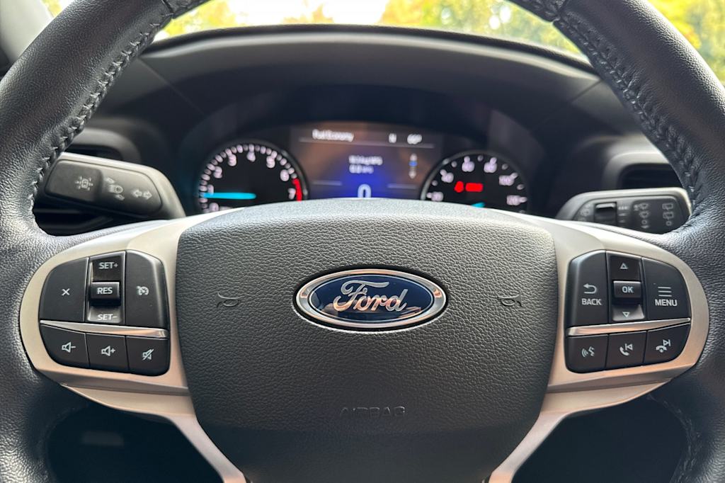 Thumbnail: 2023 Ford Explorer - 26