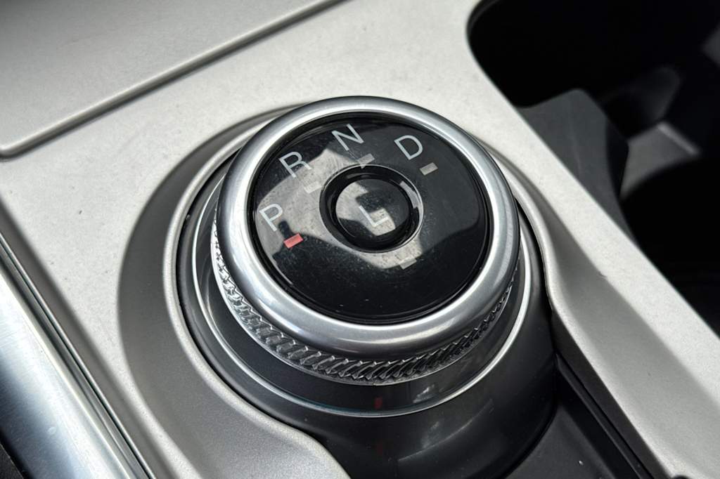 Thumbnail: 2022 Ford Explorer - 13