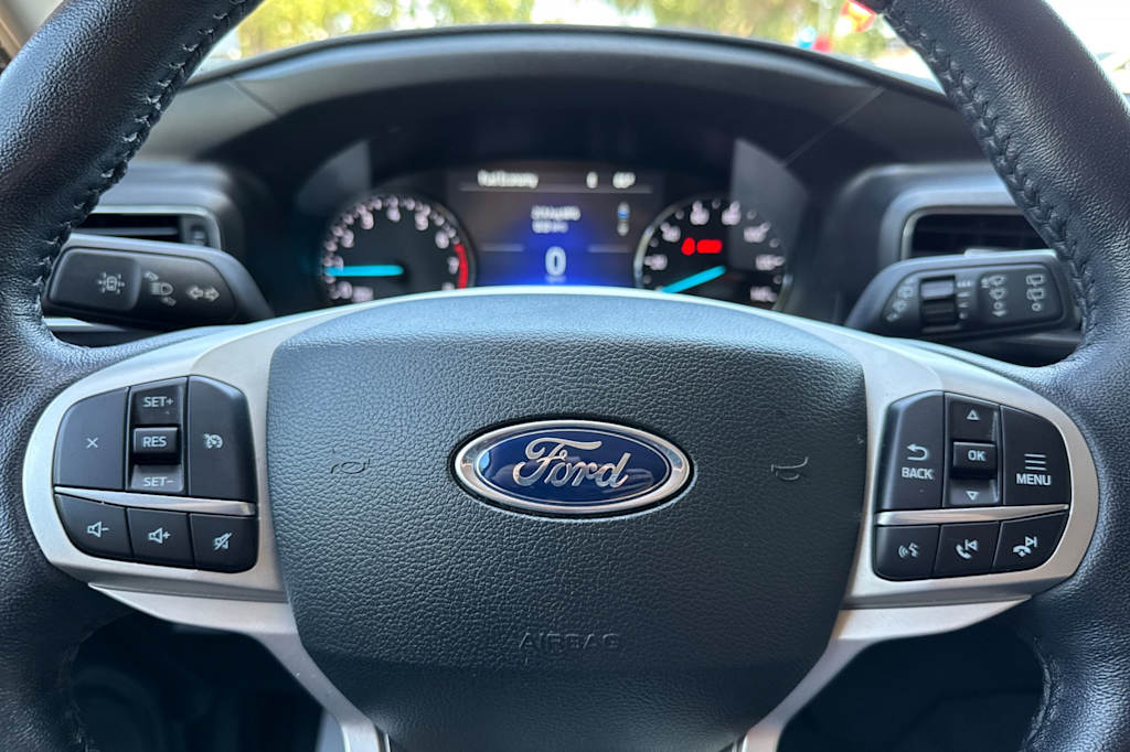 Thumbnail: 2023 Ford Explorer - 28