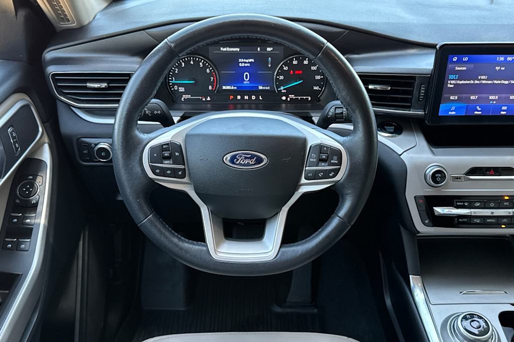 Thumbnail: 2023 Ford Explorer - 12