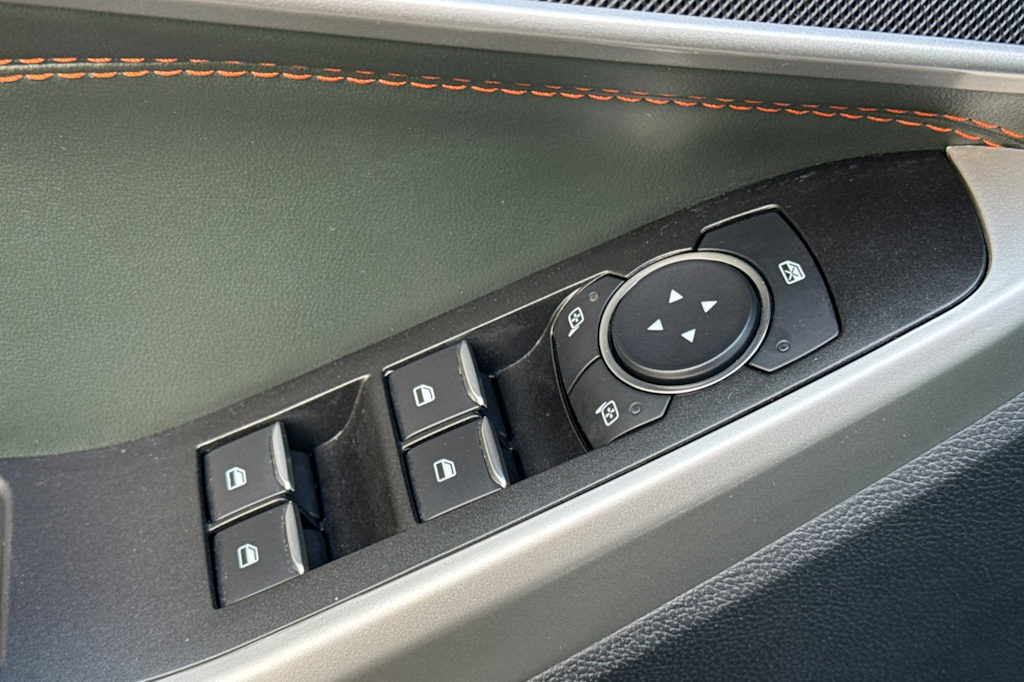 Thumbnail: 2022 Ford Explorer - 22