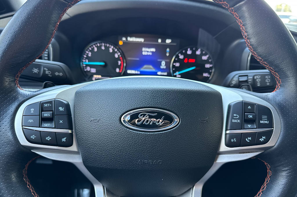 Thumbnail: 2022 Ford Explorer - 27