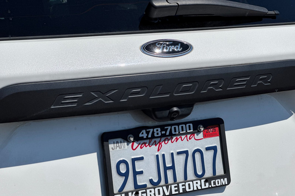 Thumbnail: 2022 Ford Explorer - 7