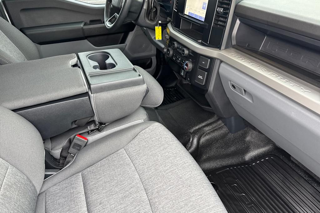 Thumbnail: 2024 Ford F-250 - 12