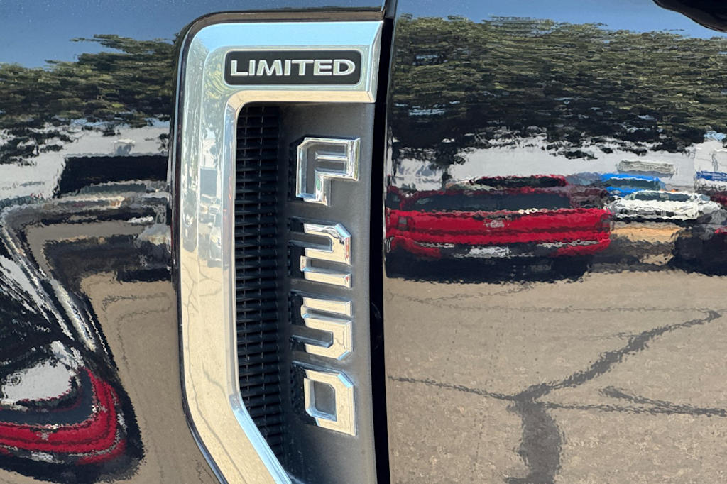 Thumbnail: 2021 Ford F-250 - 14