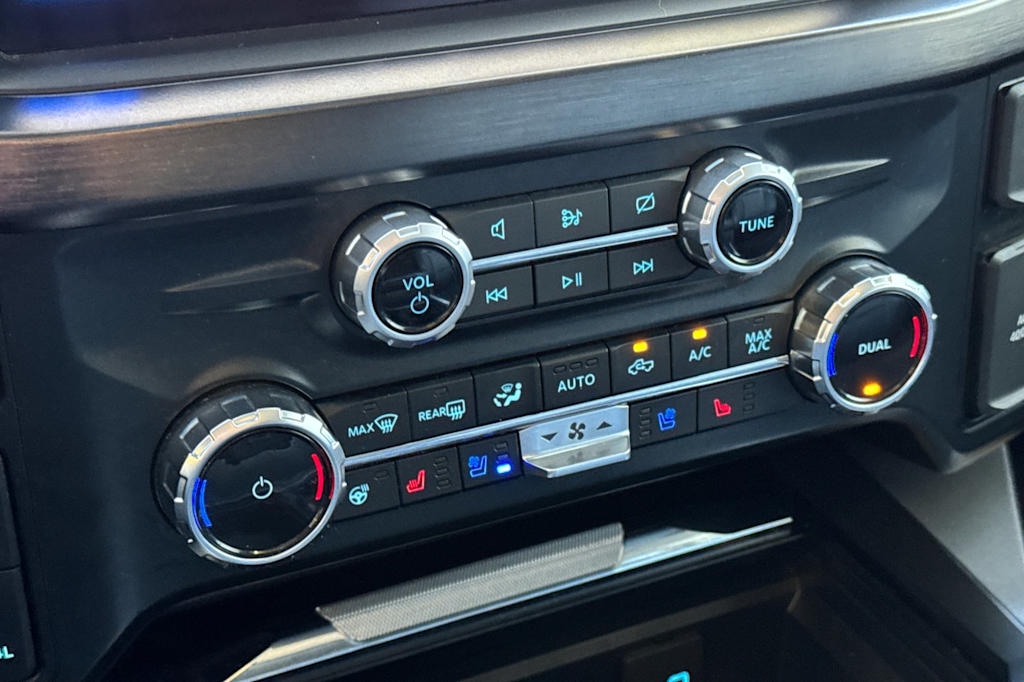 Thumbnail: 2023 Ford F-350 - 22