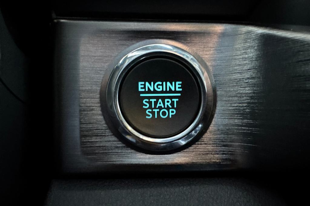 Thumbnail: 2023 Ford F-350 - 23