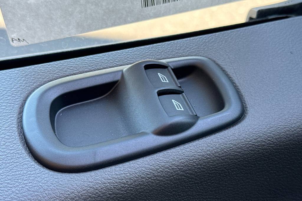 Thumbnail: 2025 Ford Transit Series - 22