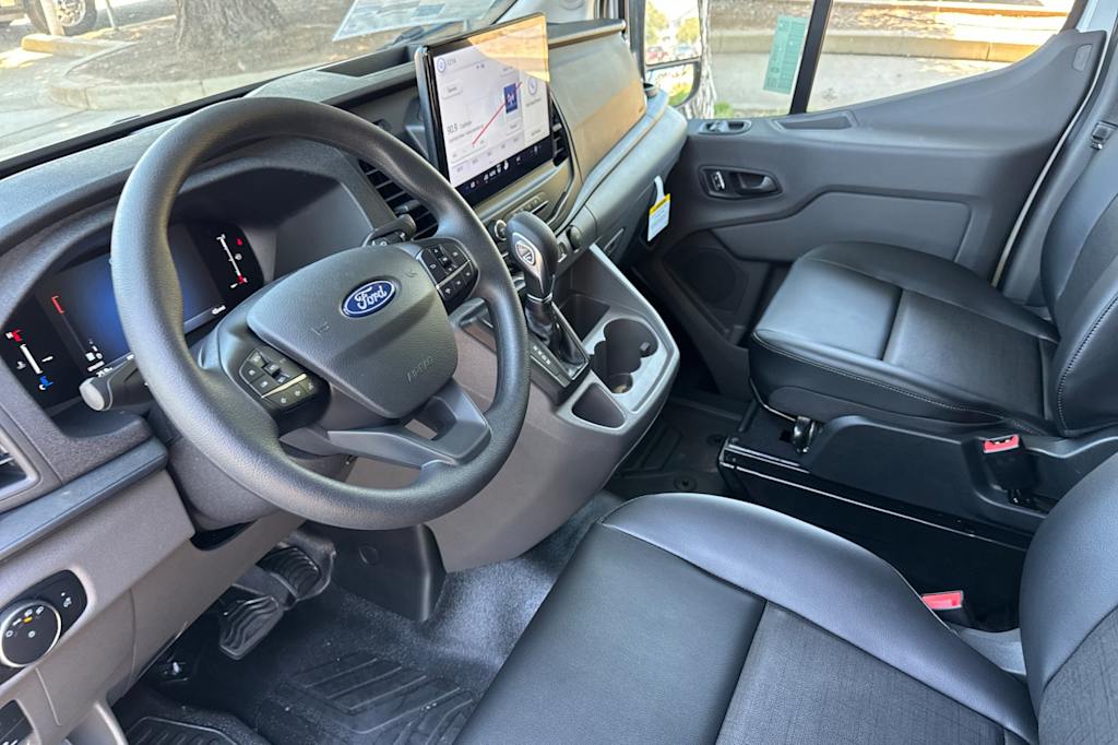 Thumbnail: 2026 Ford Transit Series - 2