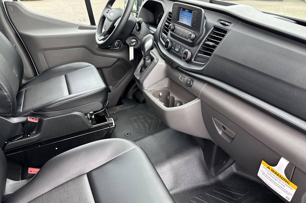 Thumbnail: 2024 Ford Transit Series - 10