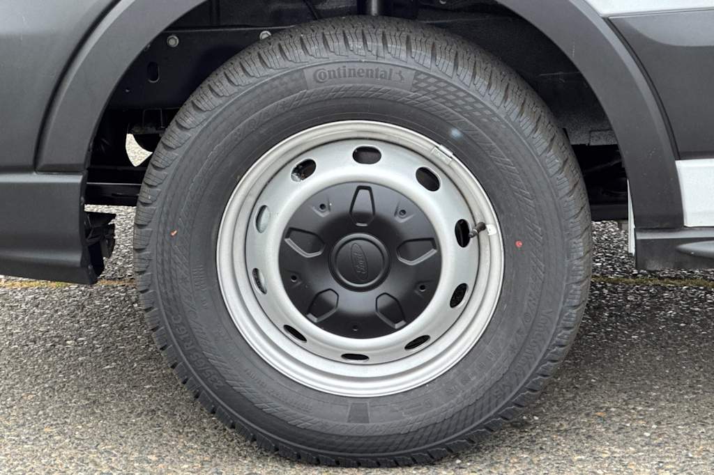 Thumbnail: 2024 Ford Transit Series - 7