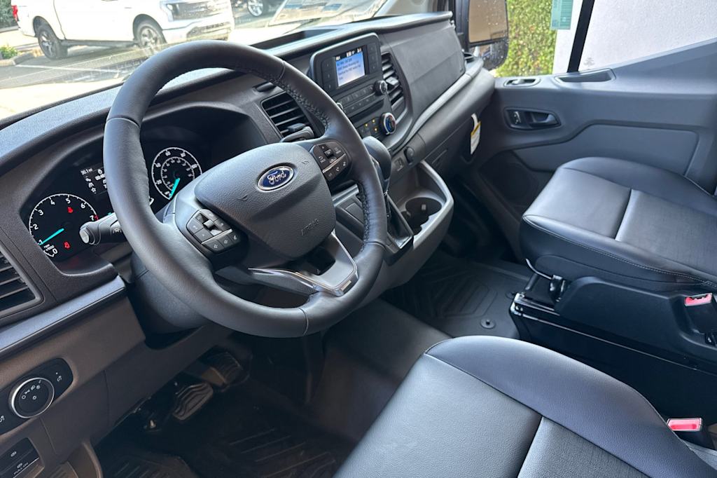 Thumbnail: 2025 Ford Transit Series - 2