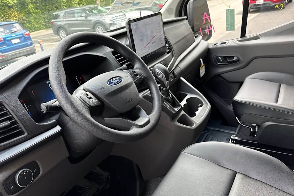 Thumbnail: 2026 Ford Transit Series - 2