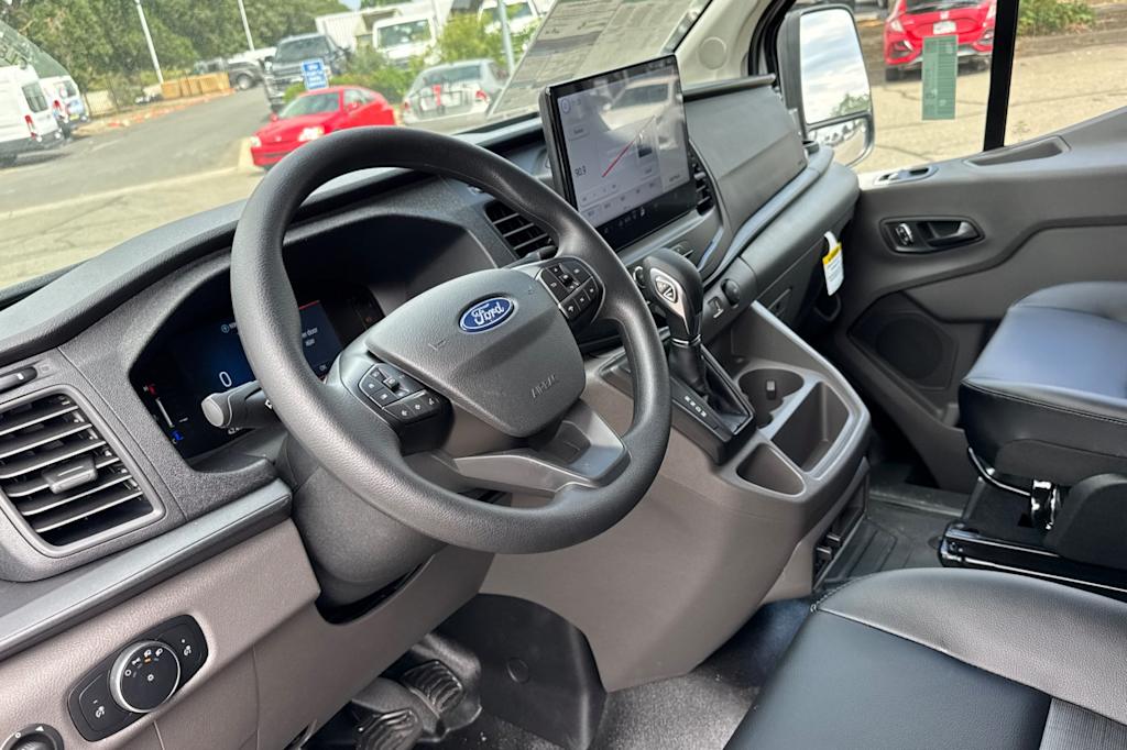 Thumbnail: 2026 Ford Transit Series - 2