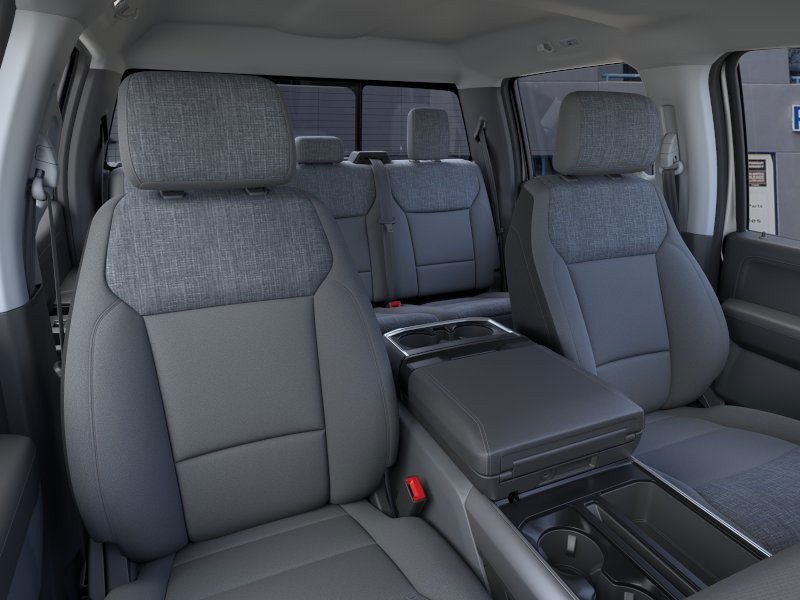 2025 Ford F-150 XLT 8