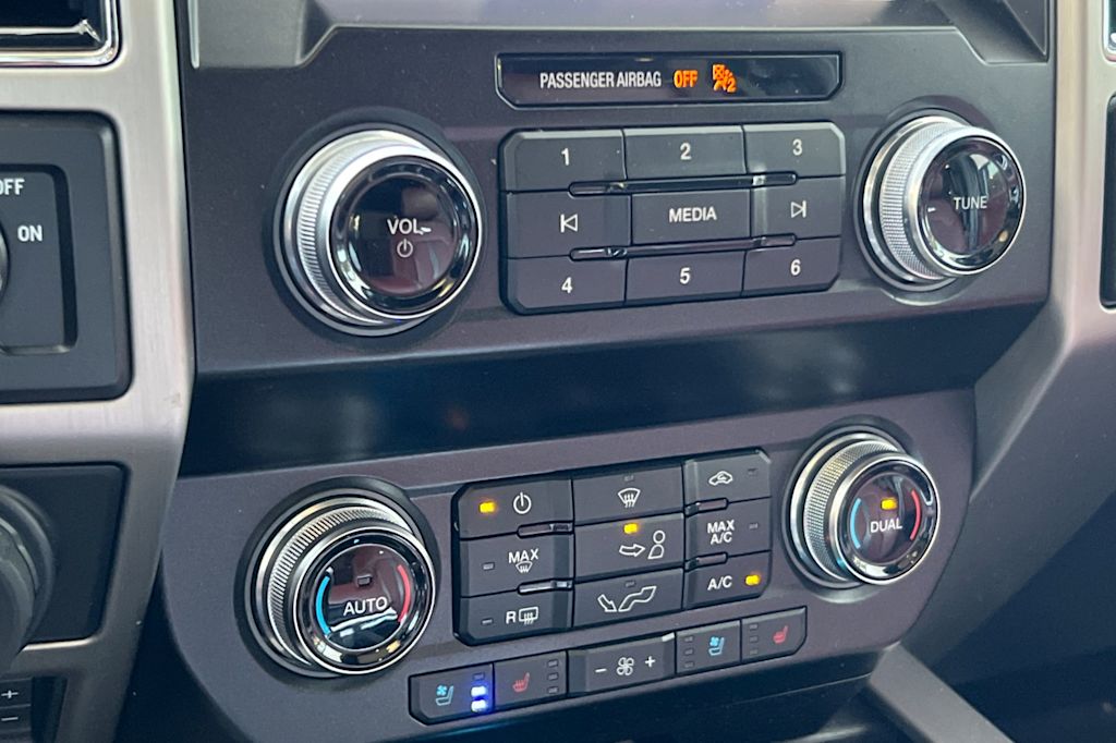 2020 Ford F-150 Platinum 22