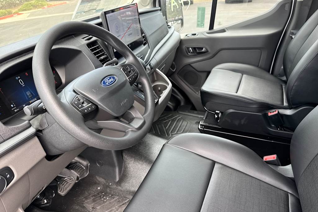 Thumbnail: 2026 Ford Transit Series - 10