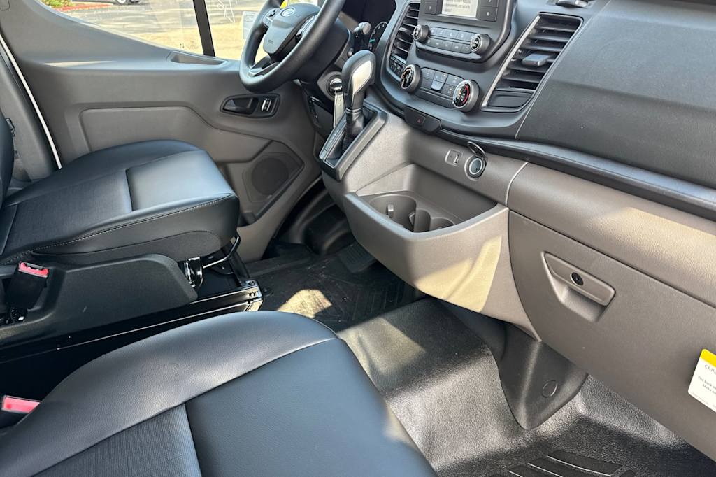 Thumbnail: 2025 Ford Transit Series - 12