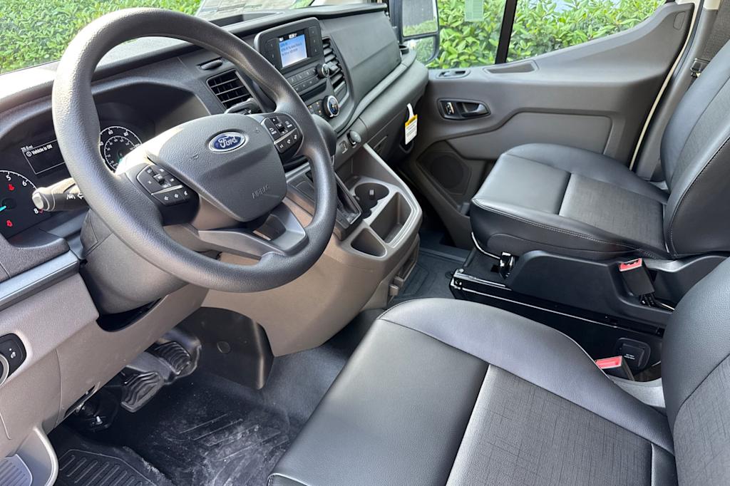 Thumbnail: 2025 Ford Transit Series - 9