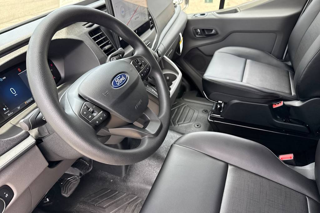 Thumbnail: 2026 Ford Transit Series - 9