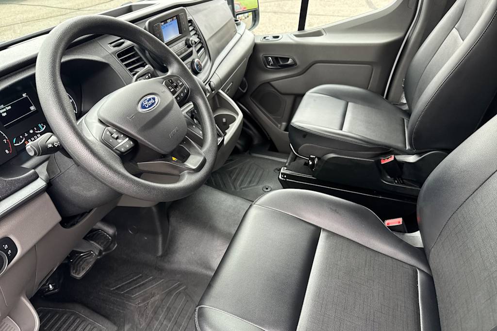 Thumbnail: 2025 Ford Transit Series - 10