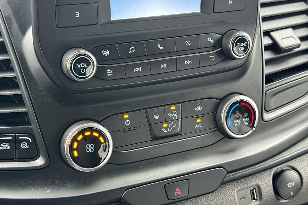 Thumbnail: 2025 Ford Transit Series - 25