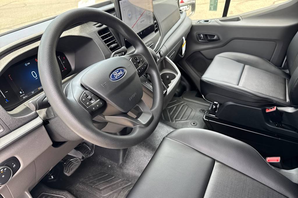 Thumbnail: 2026 Ford Transit Series - 2