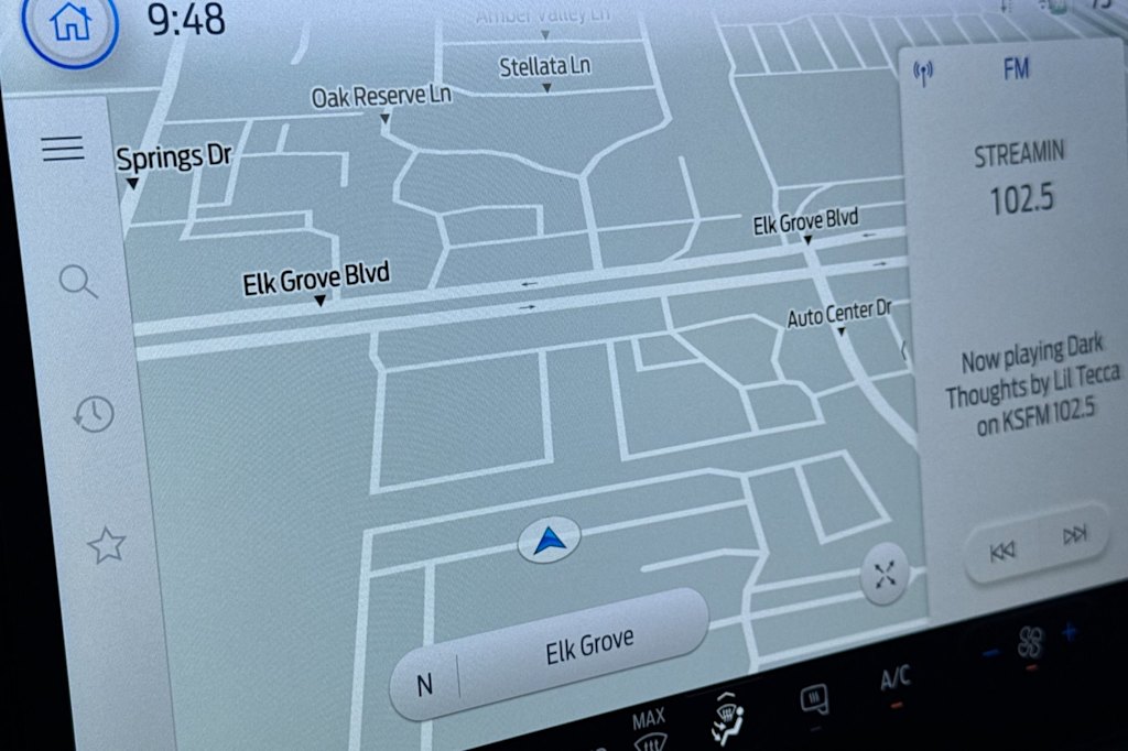 Thumbnail: 2025 Ford Transit Series - 13