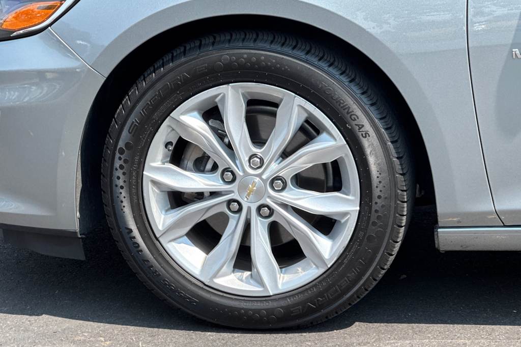 Thumbnail: 2024 Chevrolet Malibu - 8
