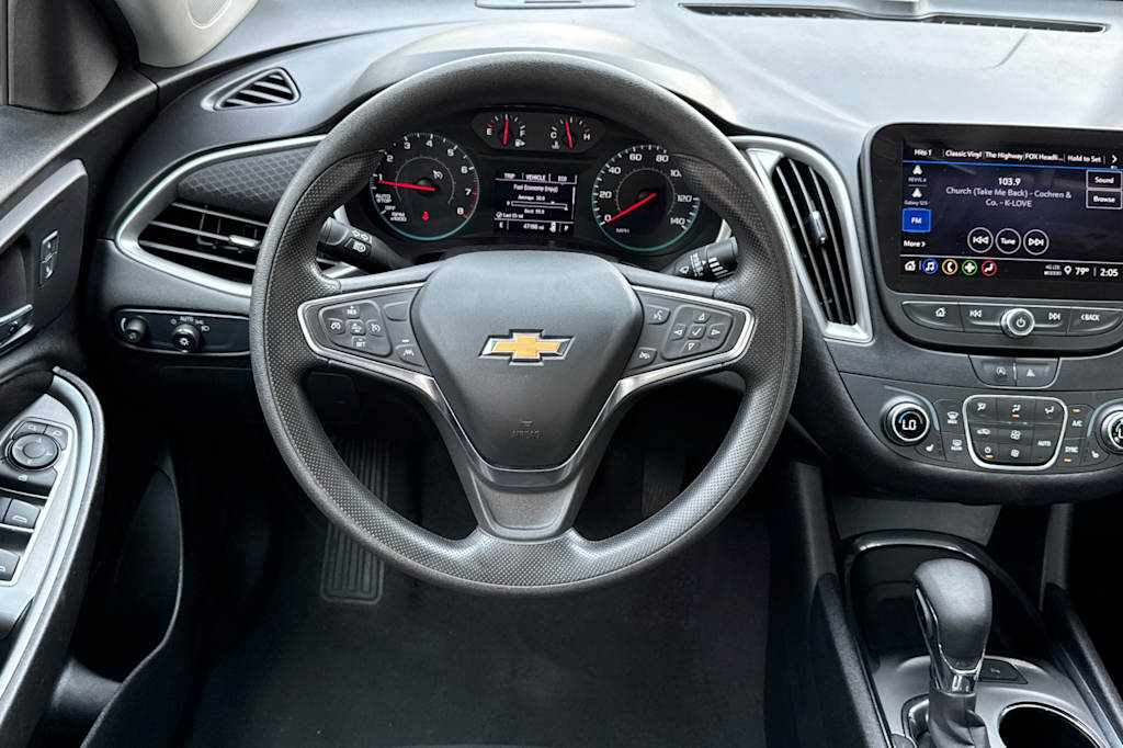 Thumbnail: 2024 Chevrolet Malibu - 12