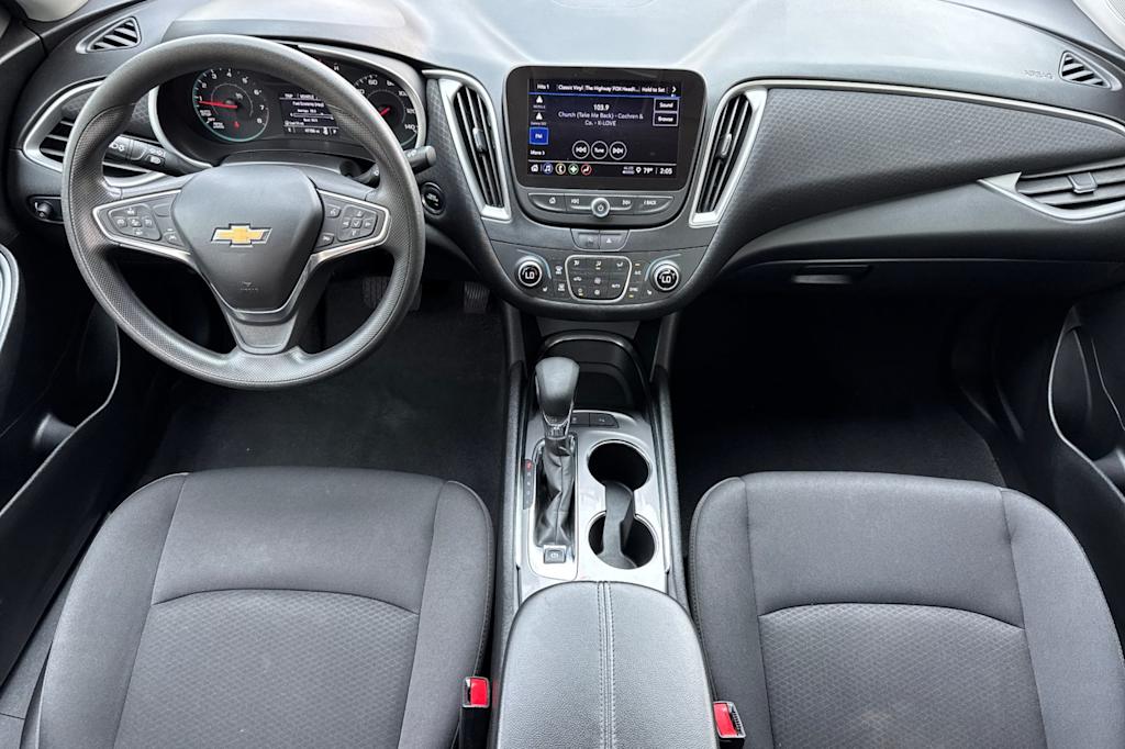 Thumbnail: 2024 Chevrolet Malibu - 2