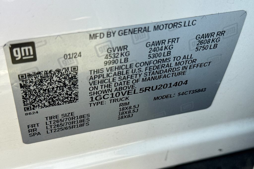 Thumbnail: 2024 Chevrolet Silverado EV - 16
