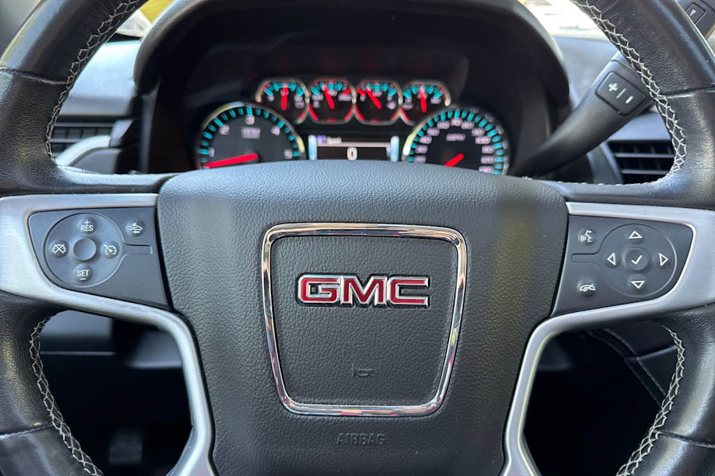 Thumbnail: 2019 GMC Yukon - 28