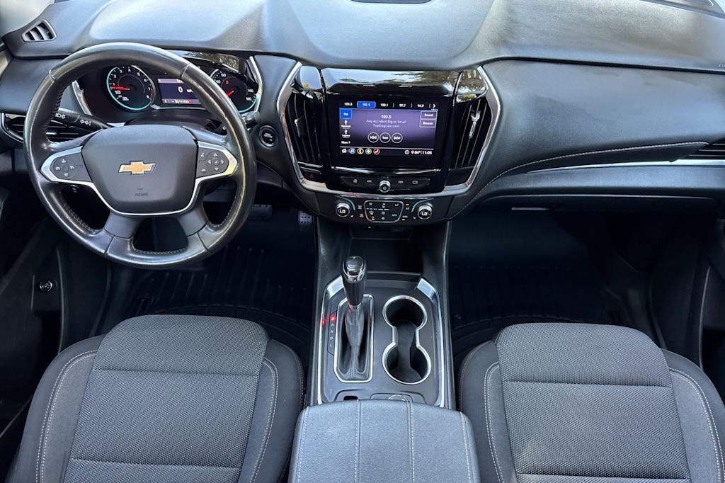 Thumbnail: 2020 Chevrolet Traverse - 2