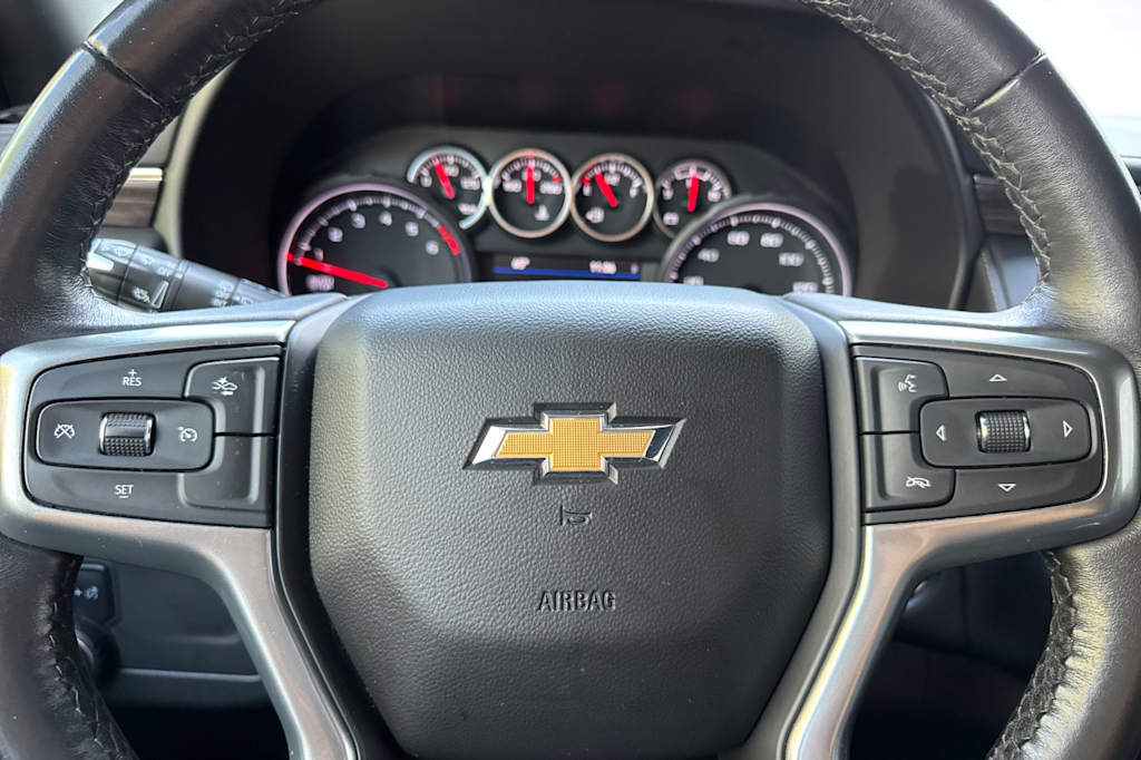 Thumbnail: 2022 Chevrolet Tahoe - 28