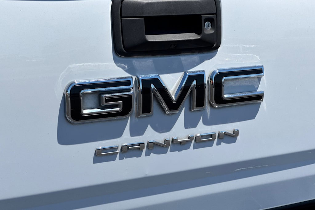 Thumbnail: 2022 GMC Canyon - 26