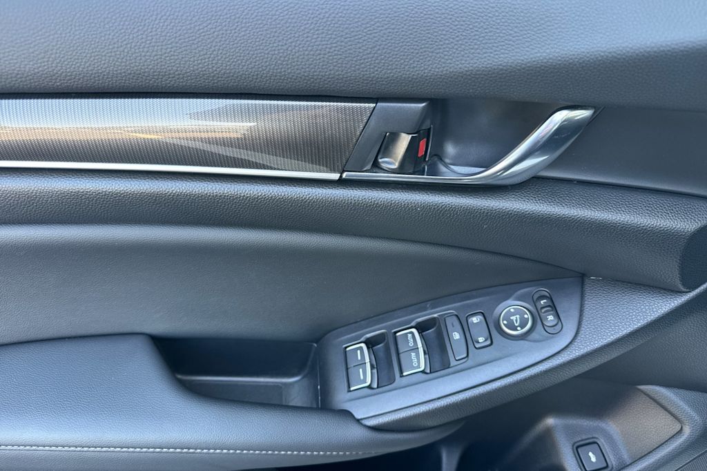 Thumbnail: 2022 Honda Accord - 20