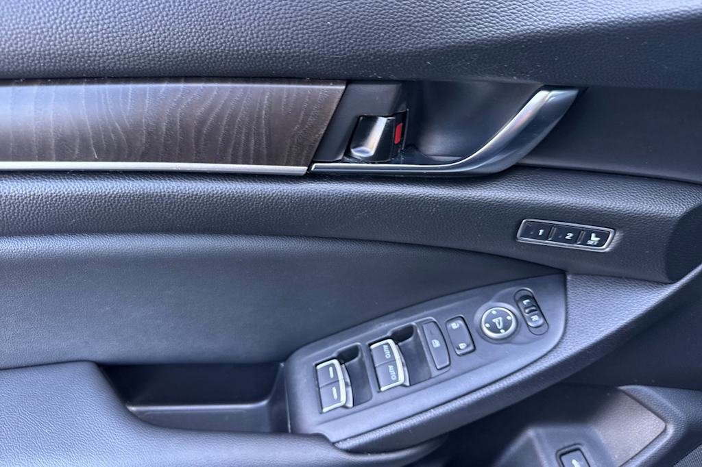 Thumbnail: 2021 Honda Accord - 20