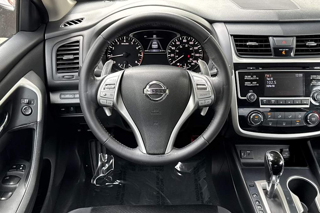 Thumbnail: 2018 Nissan Altima - 12