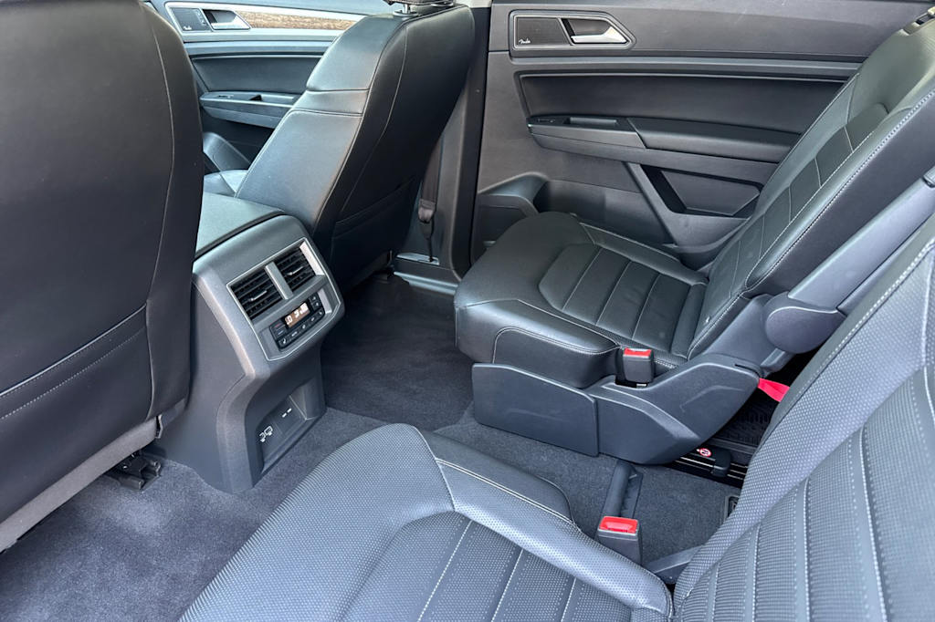 Thumbnail: 2019 Volkswagen Atlas - 10